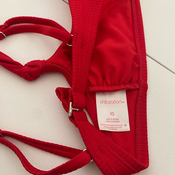 2 Extra Small Bikini Tops - Picture 7 of 7